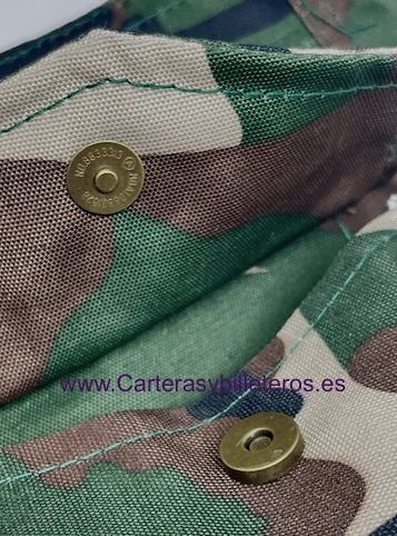 BAG TO CARRY IN THE WAIST SUPPORTED IN THE LEG OF CAMOUFLAGE 