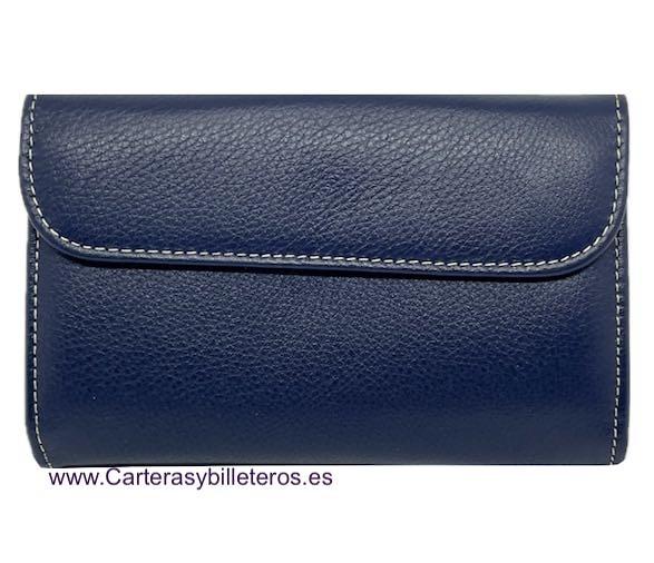 BLUE WOMEN'S WALLET WITH EMBROIDERY EMBELLISHMENT ON THE LEATHER 