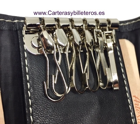 CALF LEATHER KEYCHAIN WITH SIX CHROME CARABINERS 