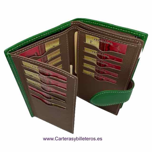 LEATHER WOMEN'S GREEN WALLET WITH ZIPPER PURSE 