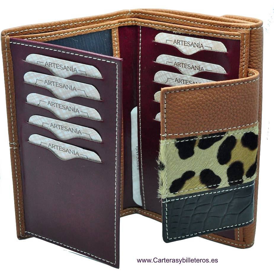 MEDIUM LEATHER WOMAN WALLET 