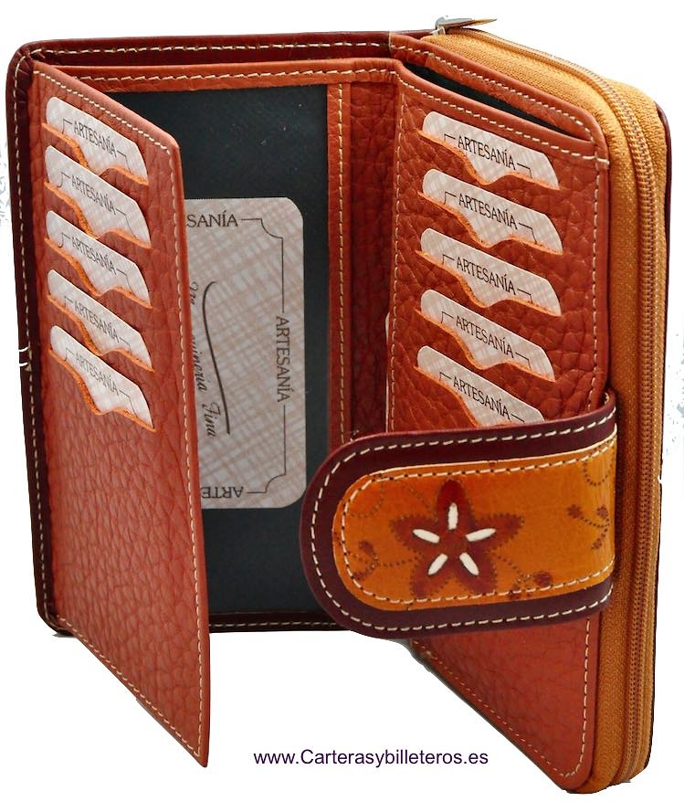 MEDIUM LEATHER WOMEN'S WALLET WITH HAND DECORATED CLOSURE 