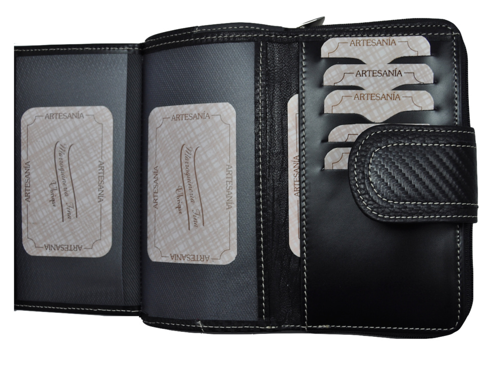 MEDIUM WOMEN'S LEATHER AND CARBON FIBER WALLET 