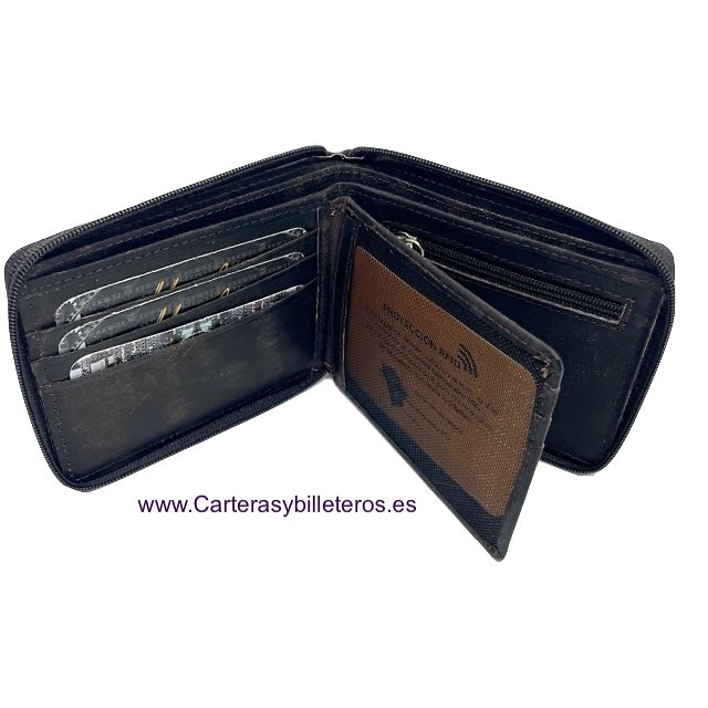 MEN'S WALLET CLOSED BY ZIPPER 