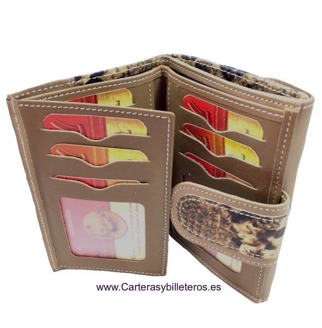 WALLET FOR WOMAN MADE IN LEATHER OF BEEF AND SNAKE MEDIAN FOR 9 CARDS 