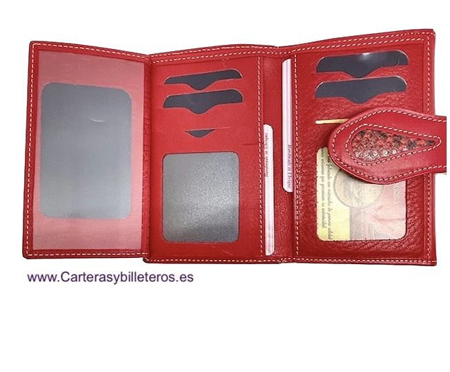 WOMAN'S WALLET OF SNAKE AND COW LEATHER WITH RED PURSE 