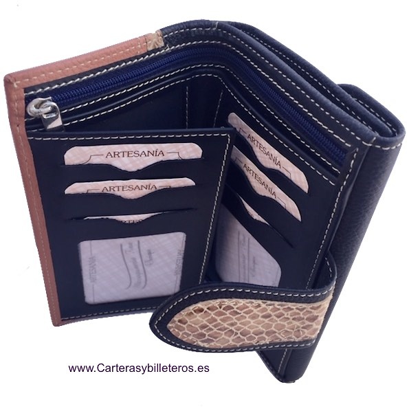 WOMEN WALLET IN UBRIQUE NAVY SKIN AND MAKEUP COLOR 