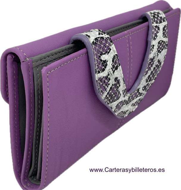 WOMEN'S LARGE MAUVE LEATHER WALLET WITH SNAKE CLASP CLOSURE 