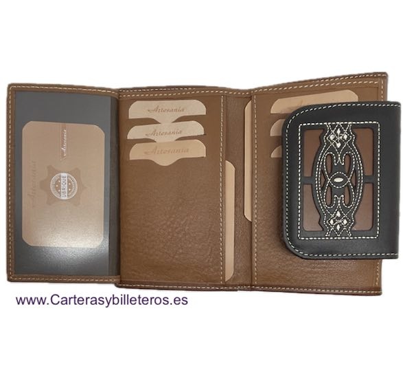 WOMEN'S LEATHER WALLET WITH LEATHER CLASP UBRIQUE EMBROIDERED SEVILLA 