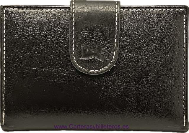 WOMEN'S MEDIUM WALLET IN BLACK LEATHER AND LEATHER AT THE BEST PRICE 