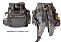 BACKPACK WITH FOUR OUTSIDE POCKETS LEATHER MEDIUM 