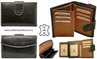 WOMEN'S MEDIUM WALLET IN BLACK LEATHER AND LEATHER AT THE BEST PRICE