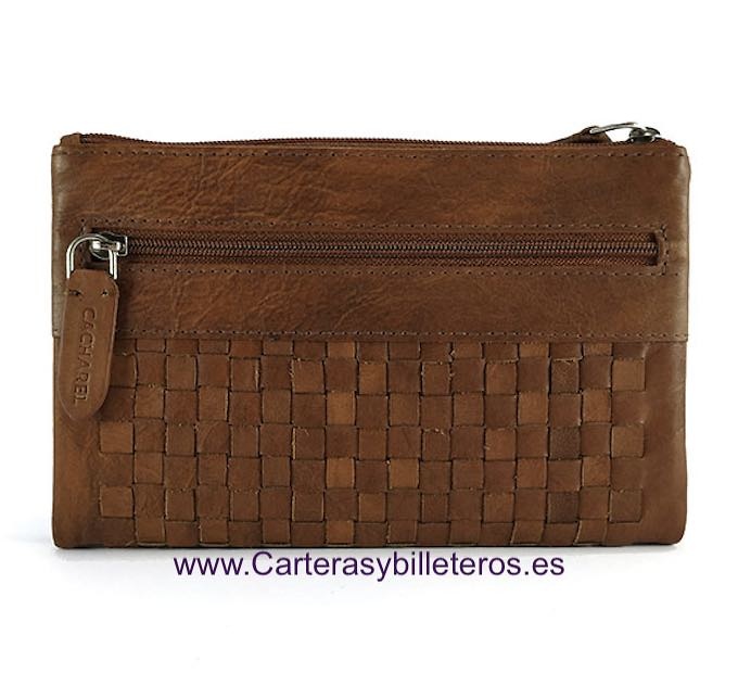 CARTERA CACHAREL DE MUJER GRANDE DE PIEL CON ADORNO ARTESANAL 