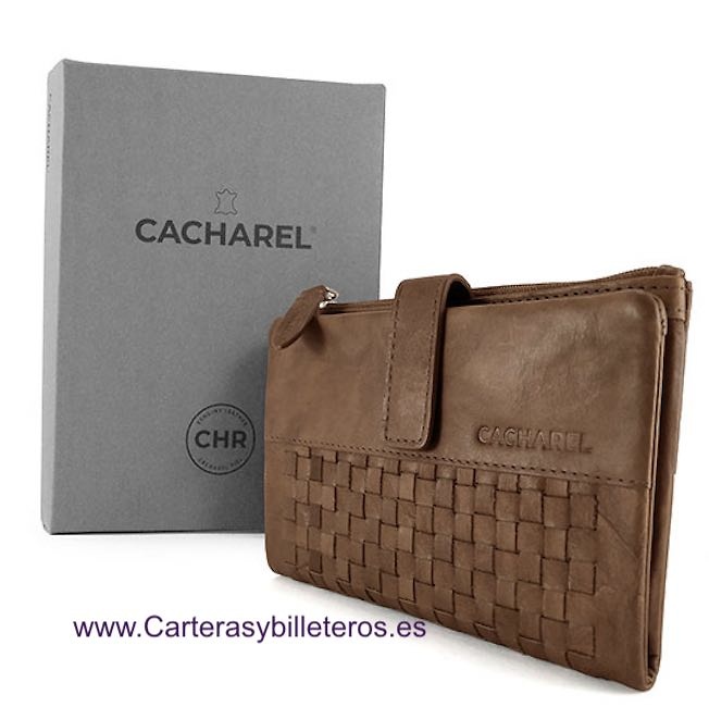 CARTERA CACHAREL DE MUJER GRANDE DE PIEL CON ADORNO ARTESANAL 