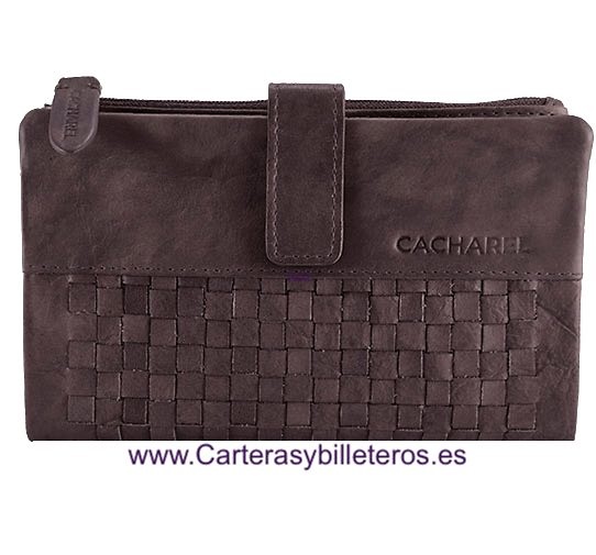 CARTERA CACHAREL DE MUJER GRANDE DE PIEL CON ADORNO ARTESANAL 