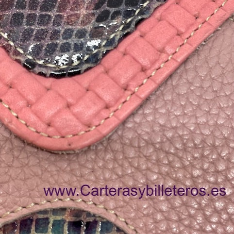 CARTERA MEDIANA DE MUJER DE PIEL DE SERPIENTE Y VACUNO MALVA 