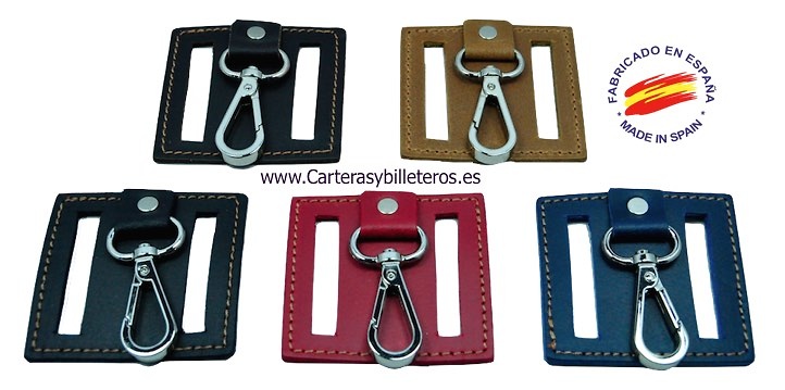 PORTE CLEF METAL AVEC CEINTURE A BEC 