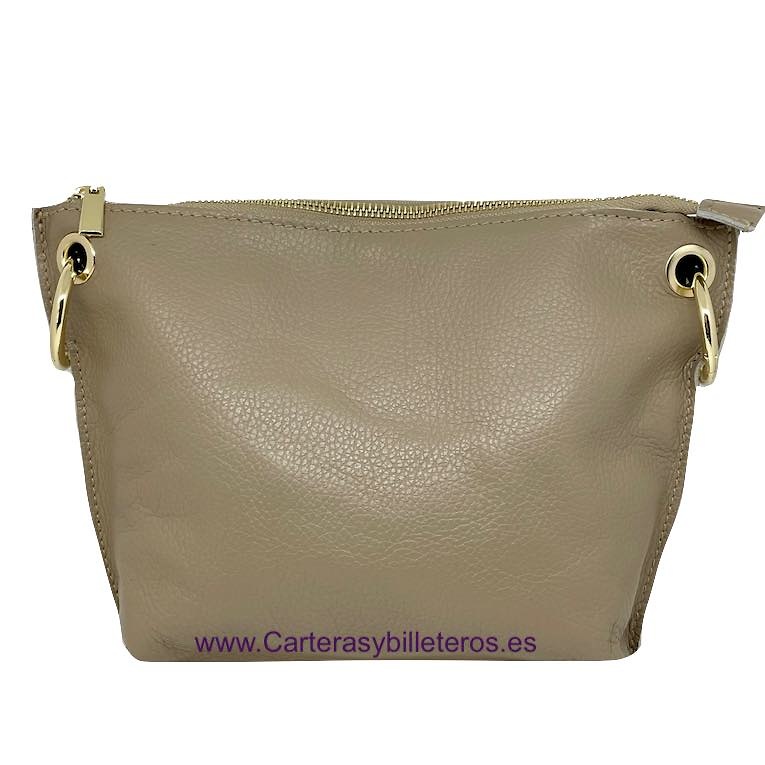 SAC À MAIN POUR FEMMES EN CUIR BEIGE AVEC GARNITURES EN MÉTAL DORÉ 