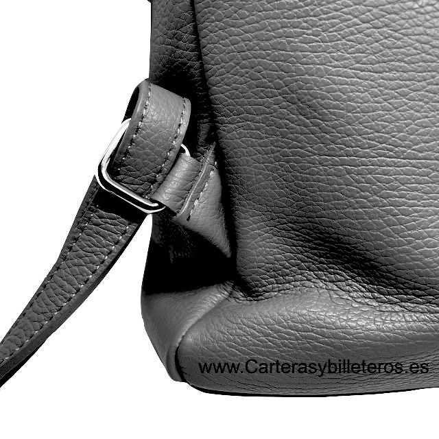 ZAINO DA DONNA IN PELLE NERO MADE IN ITALY CON TASCHE 